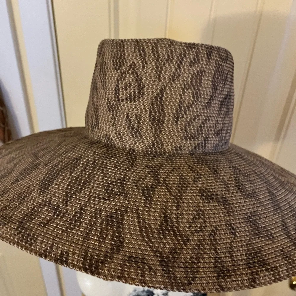 NWT Eric Javits Spotted Beauty Tan and Brown Leopard Patterned Hat - Picture 3 of 5